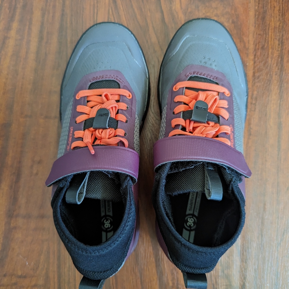 Shimano SH-AM702 Mountain Bike Shoes - SPD (For Men and Women)